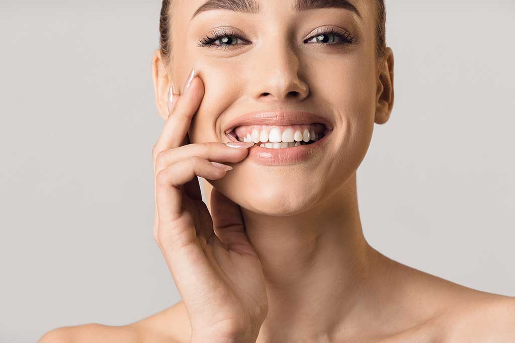 ¿Cómo afectan las enfermedades de las encías a la estética de la sonrisa?