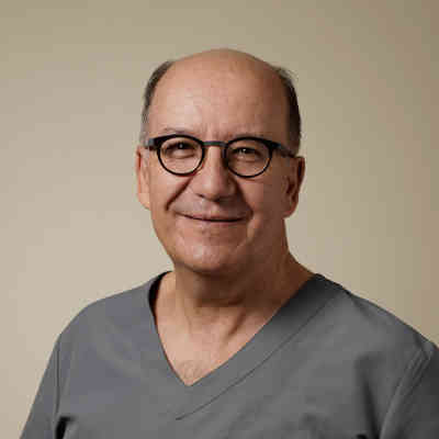 Nicolás Belmonte - Médico Odontólogo - Clínica Dental Albacete